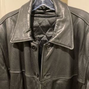 A nice blacks lambskin leather jacket